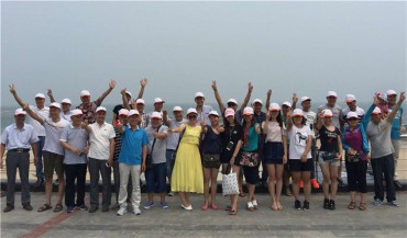 團(tuán)隊(duì)海邊活動